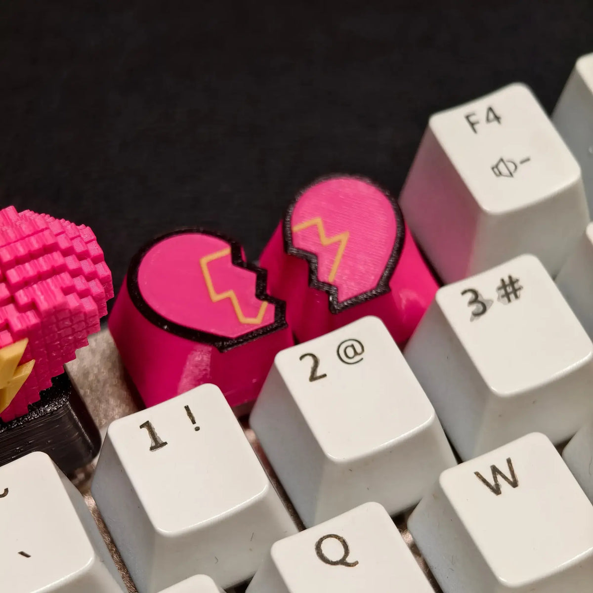 3D Printed Heart Artisan Keycap for Mechanical Keyboards