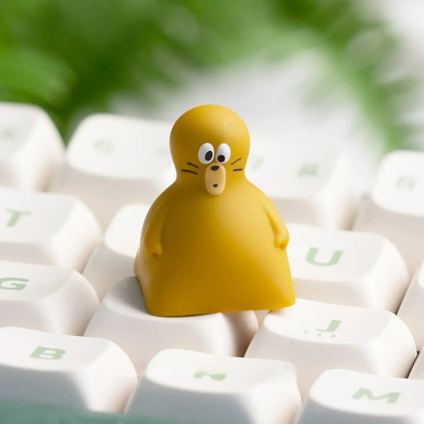 Quirky Cat and Mouse Resin Artisan Keycap for Mechanical Keyboards